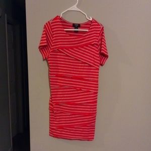 VERVE ami red and grey tee